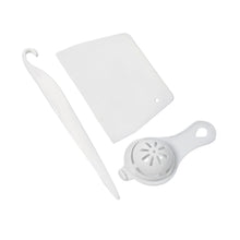 Essential Cake Decorating Kit: 3-Piece Set for Bakers of All Levels (Pack of 2)