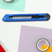 Multi-Use Iron Cutter, Cutting Blade and Precision Knife Blade, Utility Knife - Heavy Duty Industrial Cutter Knife (18mm) (Pack of 2)